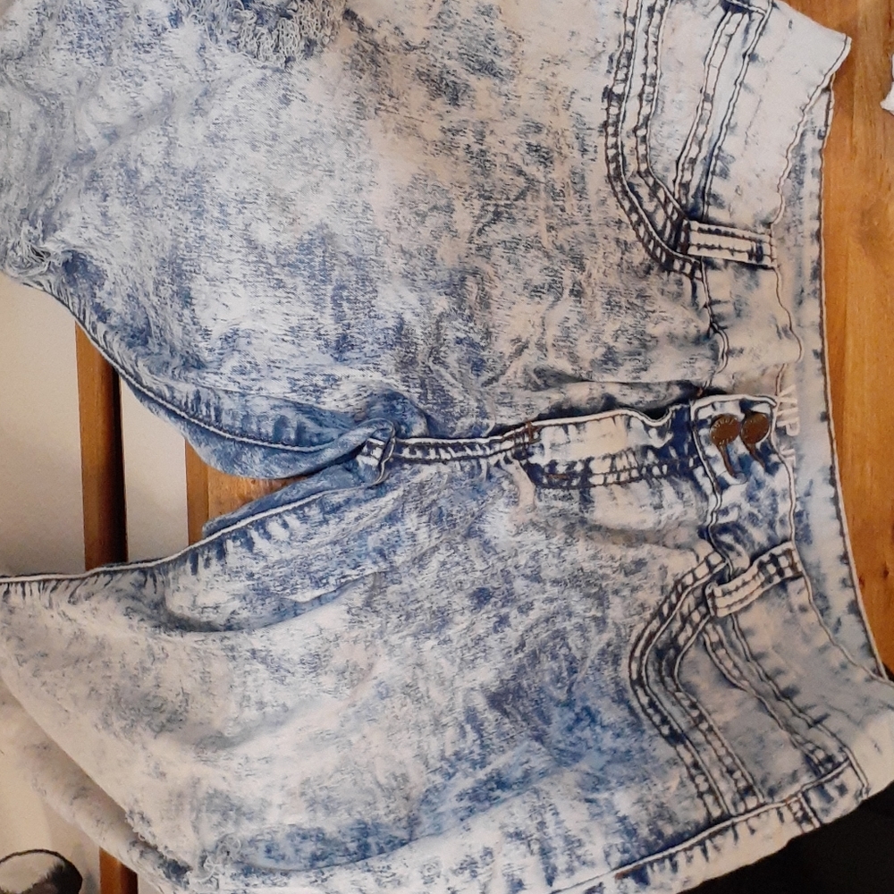Size 15/16 VIP Jean's high wasted buttlifting
